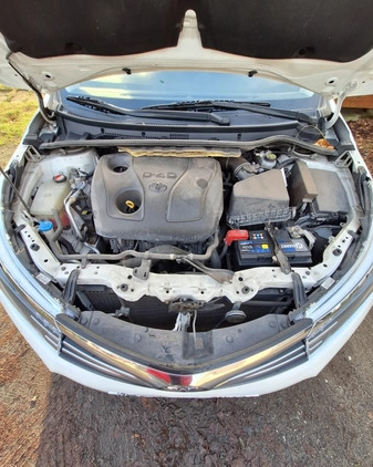 Toyota Corolla cena 40500 przebieg: 187500, rok produkcji 2016 z Śrem małe 56